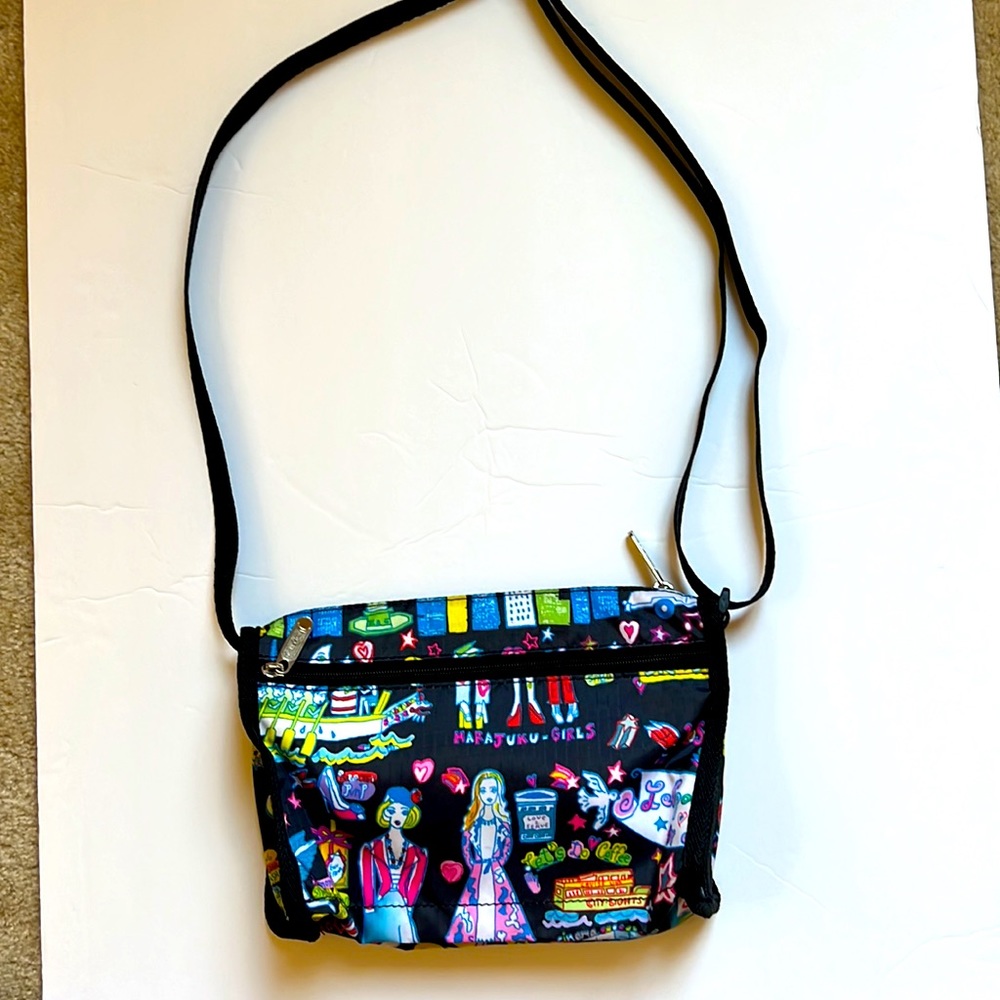 NWT Lesportsac small shoulder bag -nightlife print